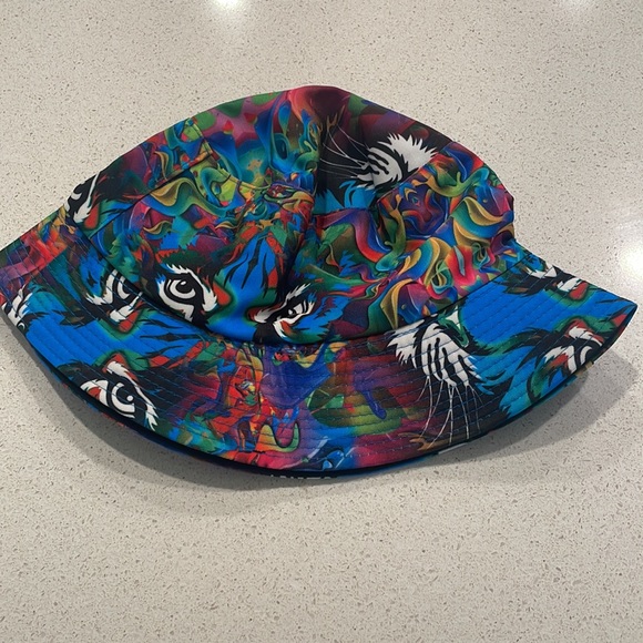Colorful bucket hat - Picture 4 of 5